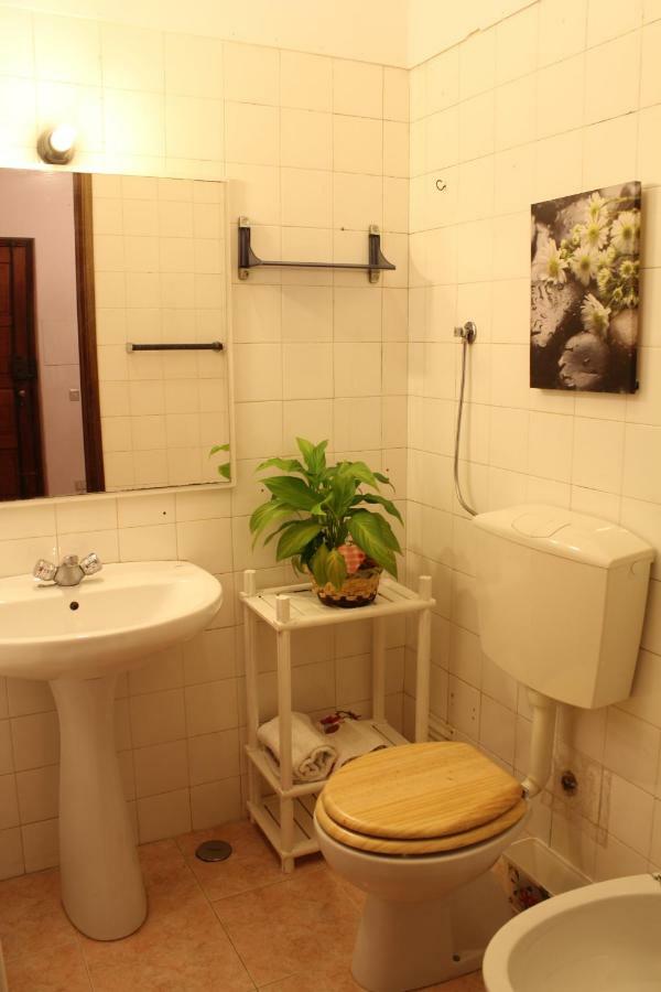 Apartamento Mary'S House Carnaxide Exterior foto